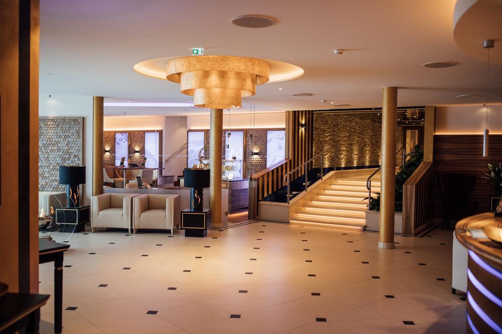 Hotel Zuerserhof Exteriör bild